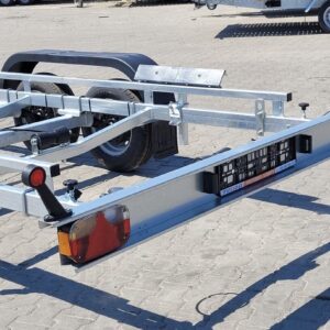 Nuevo remolque para barco B25 Max, eslora 7,3 m, 2500 kg